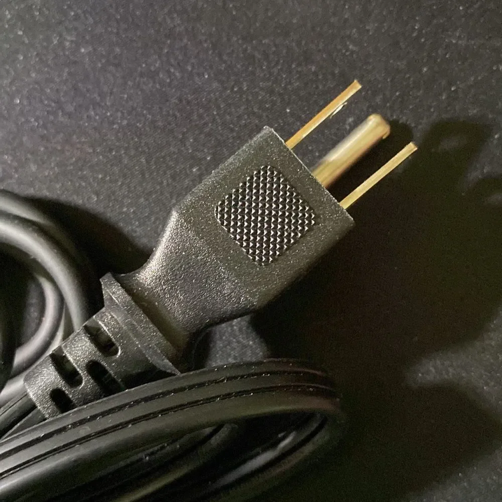 HP power cord for laptop is 13252 ac adapter